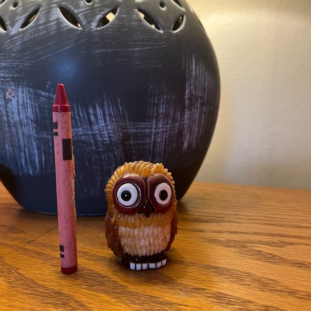 Vintage Amber resin owl